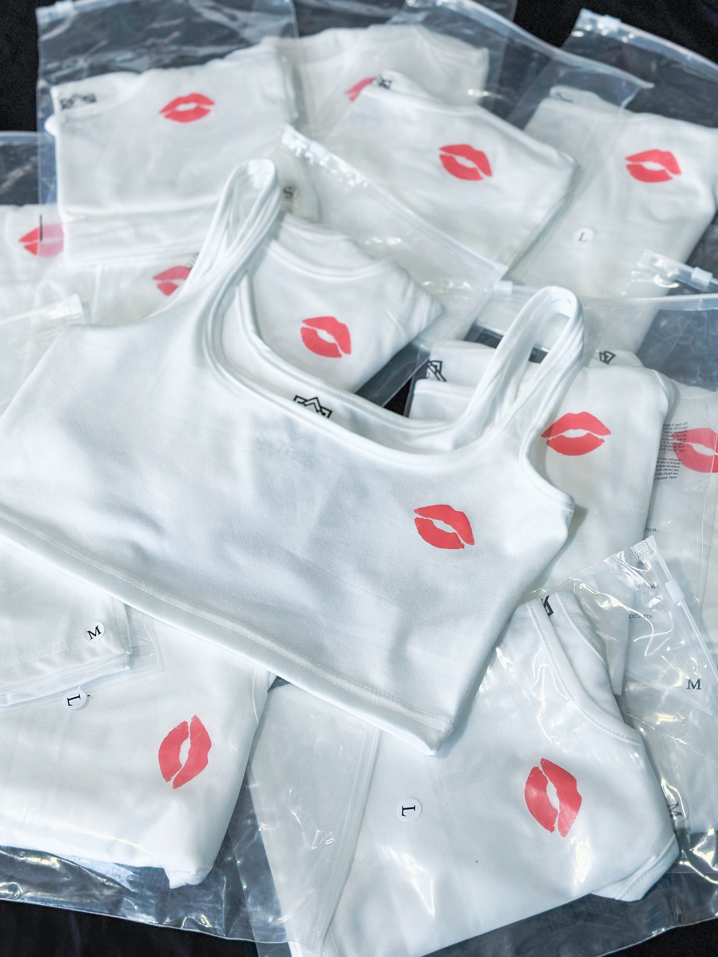 Kiss Print crop top