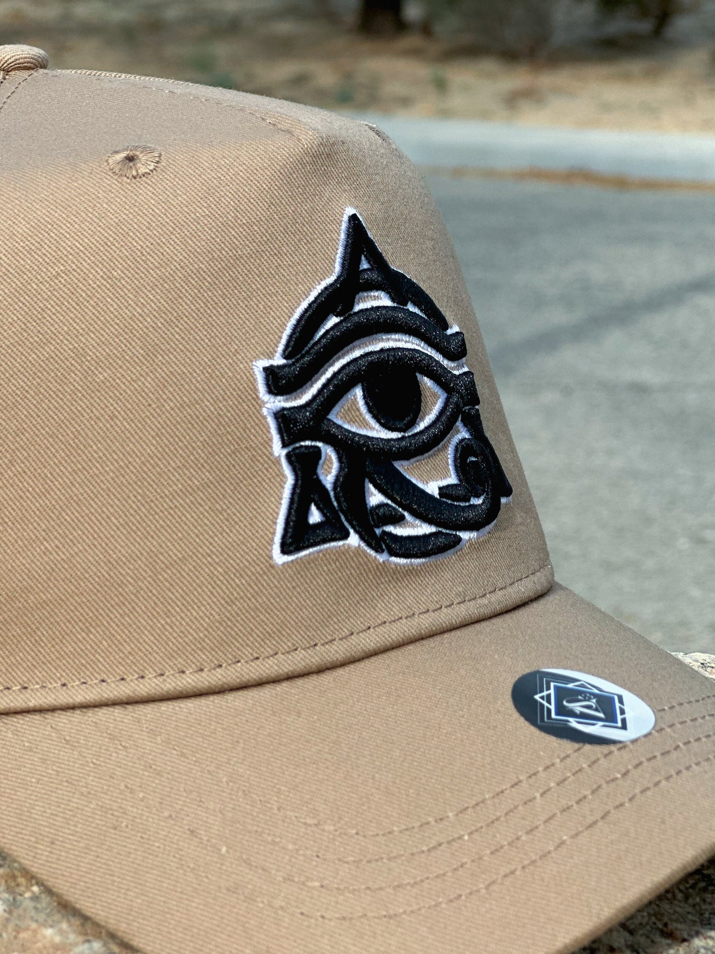 Hurus Eye hat